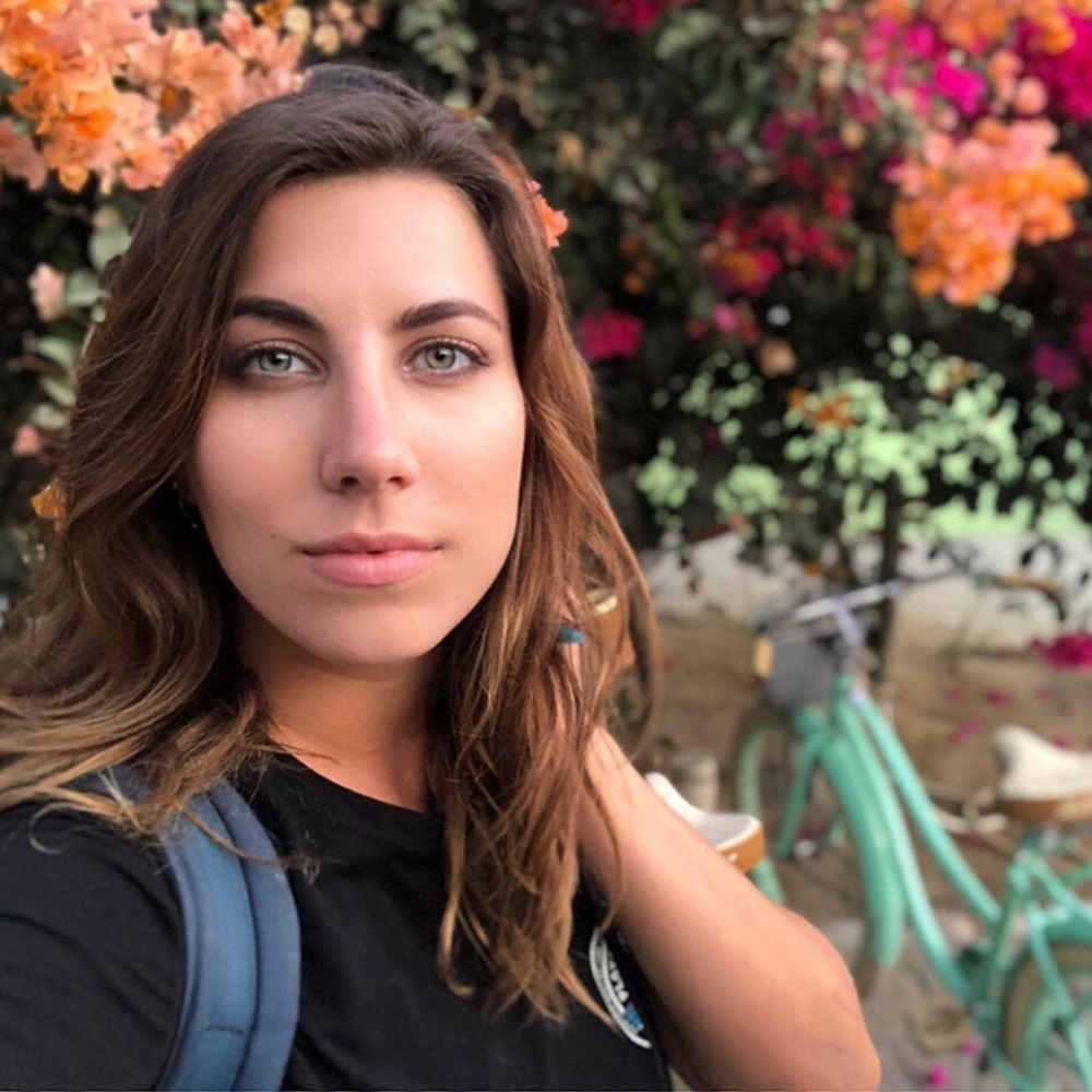 Meet your Posher, Elizabeth